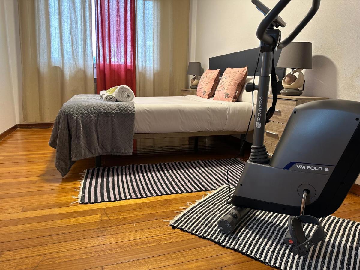 Oktheway Et Suseia Apartment Sarria Bagian luar foto